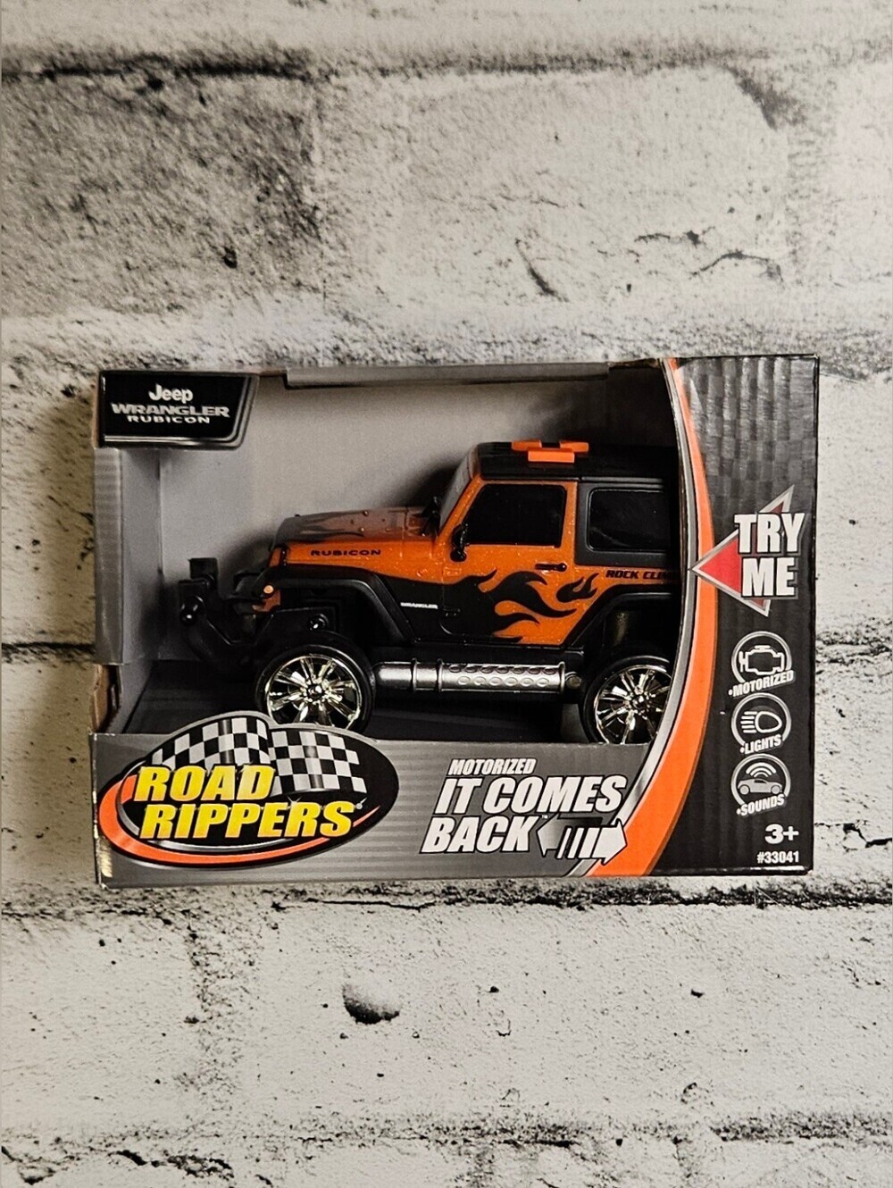 Road Rippers Jeep Wrangler Rubicon Motorized Toy Car NIB 2011